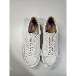 Clarks Unstructured Un Rio Tie Womens Off White Leather Sneakers size 8.5